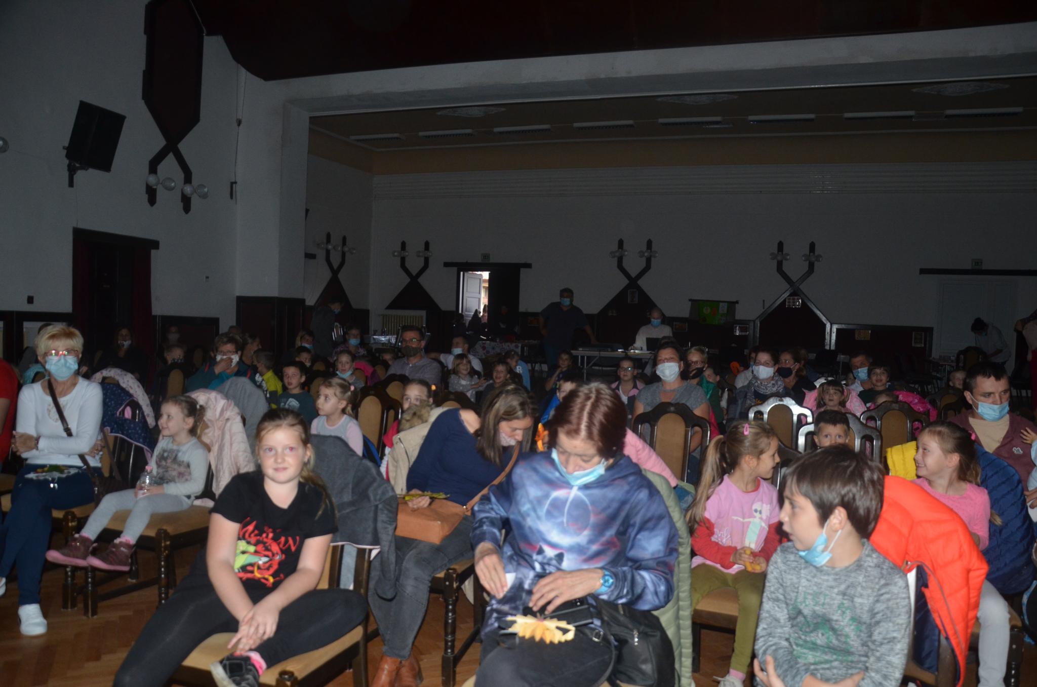 TOP-7.1.1-16-H-ESZA-2019-00221 - Színház az élet - Kulturális programsorozat Gyomaendrődön